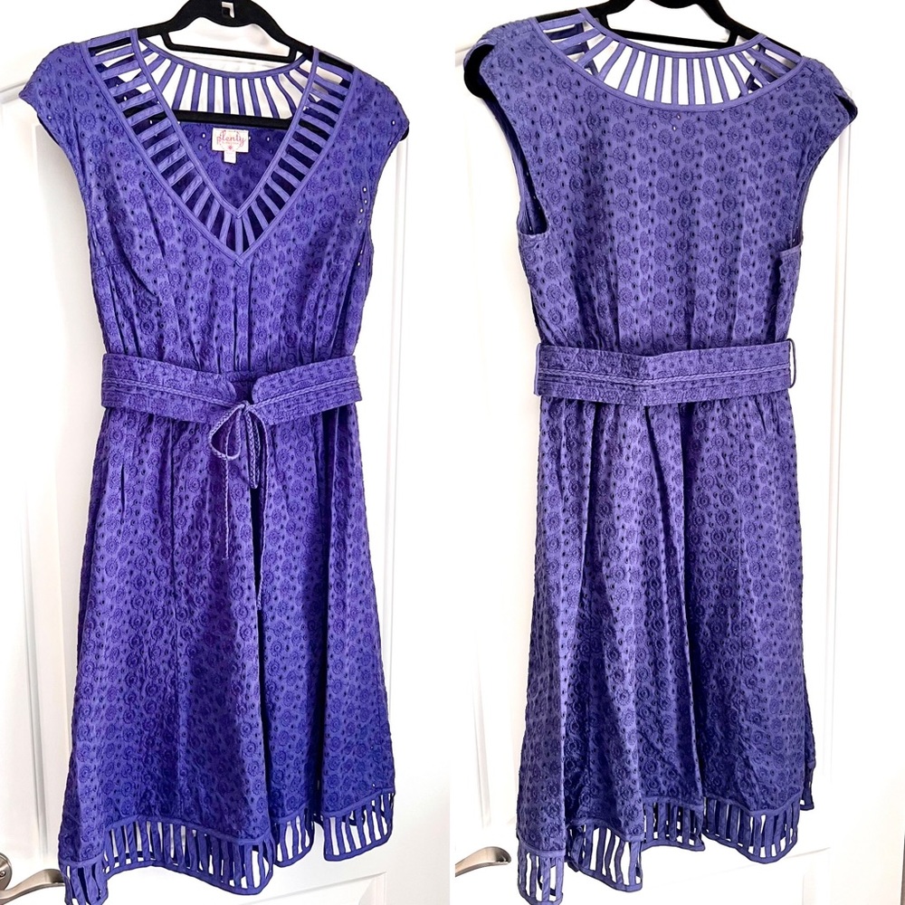 Modcloth, Plenty by Tracy Reese Navy Eyelet Dress with Belt, size S